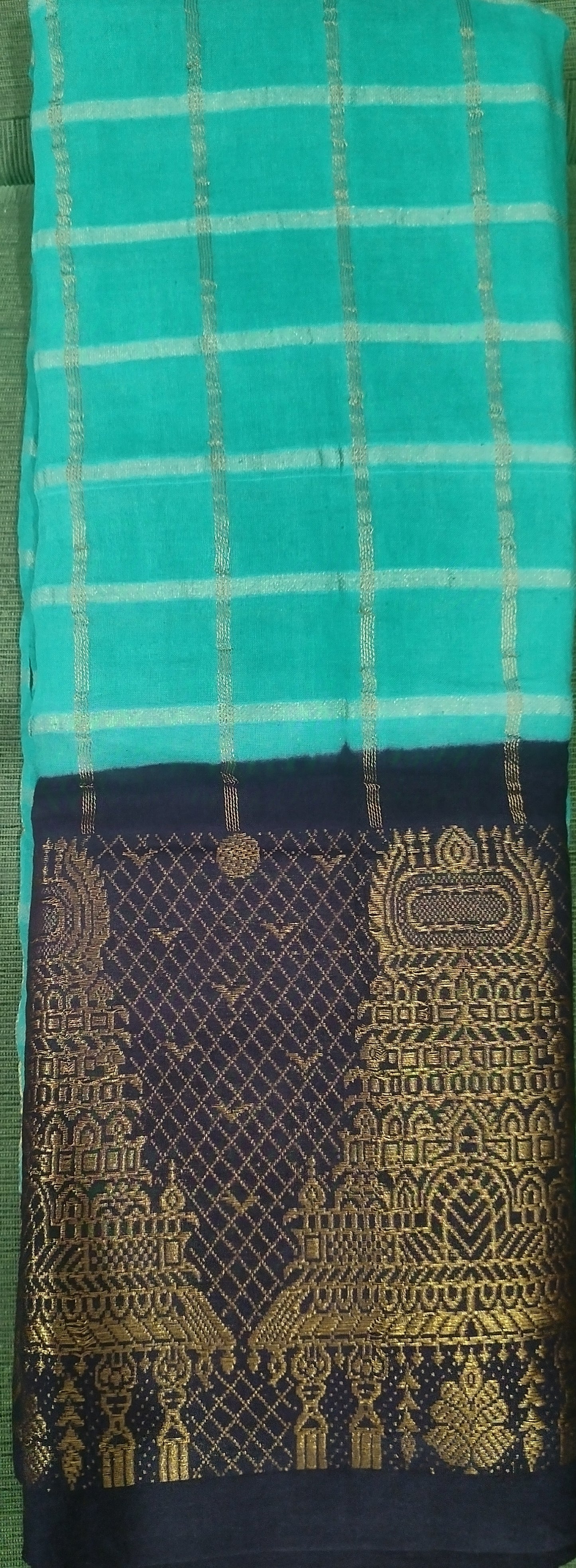 Blue green with big Temple gopuram Zari border Sungudi saree