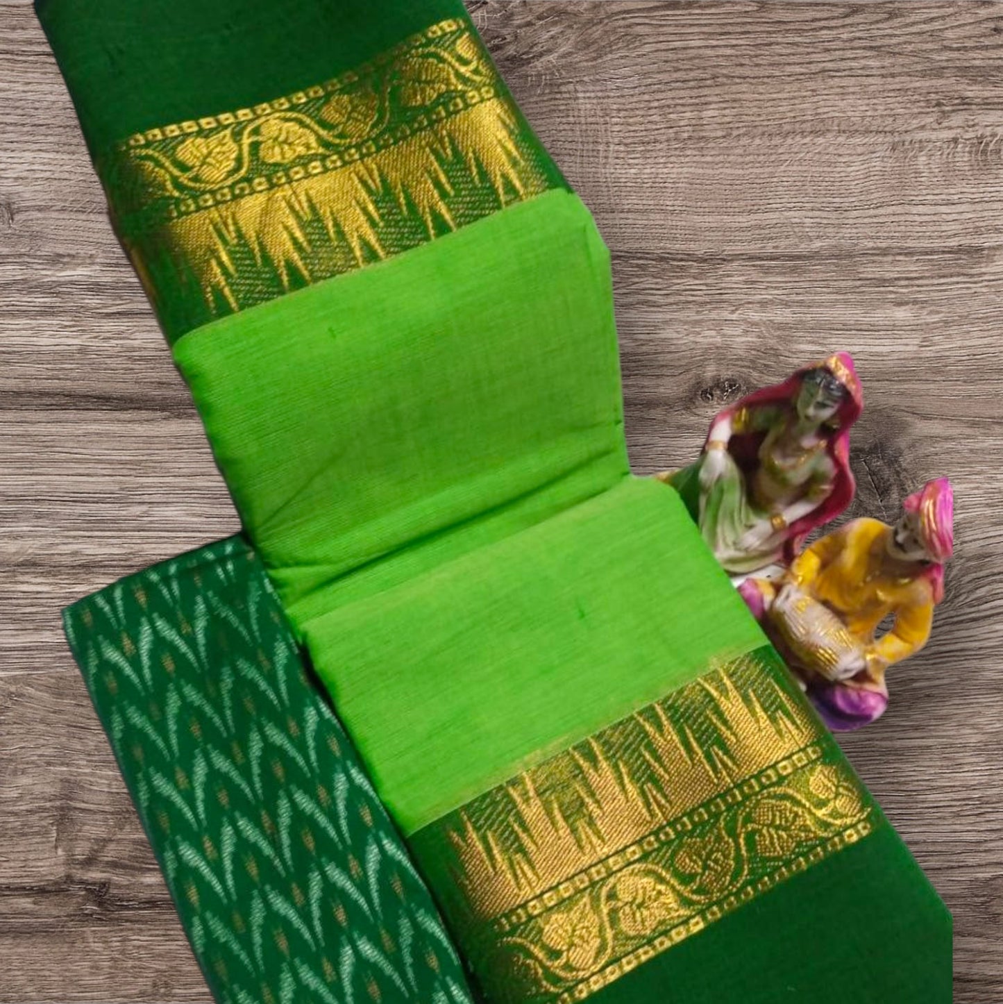 parrot green with dark green temple zari border chettinad cotton saree
